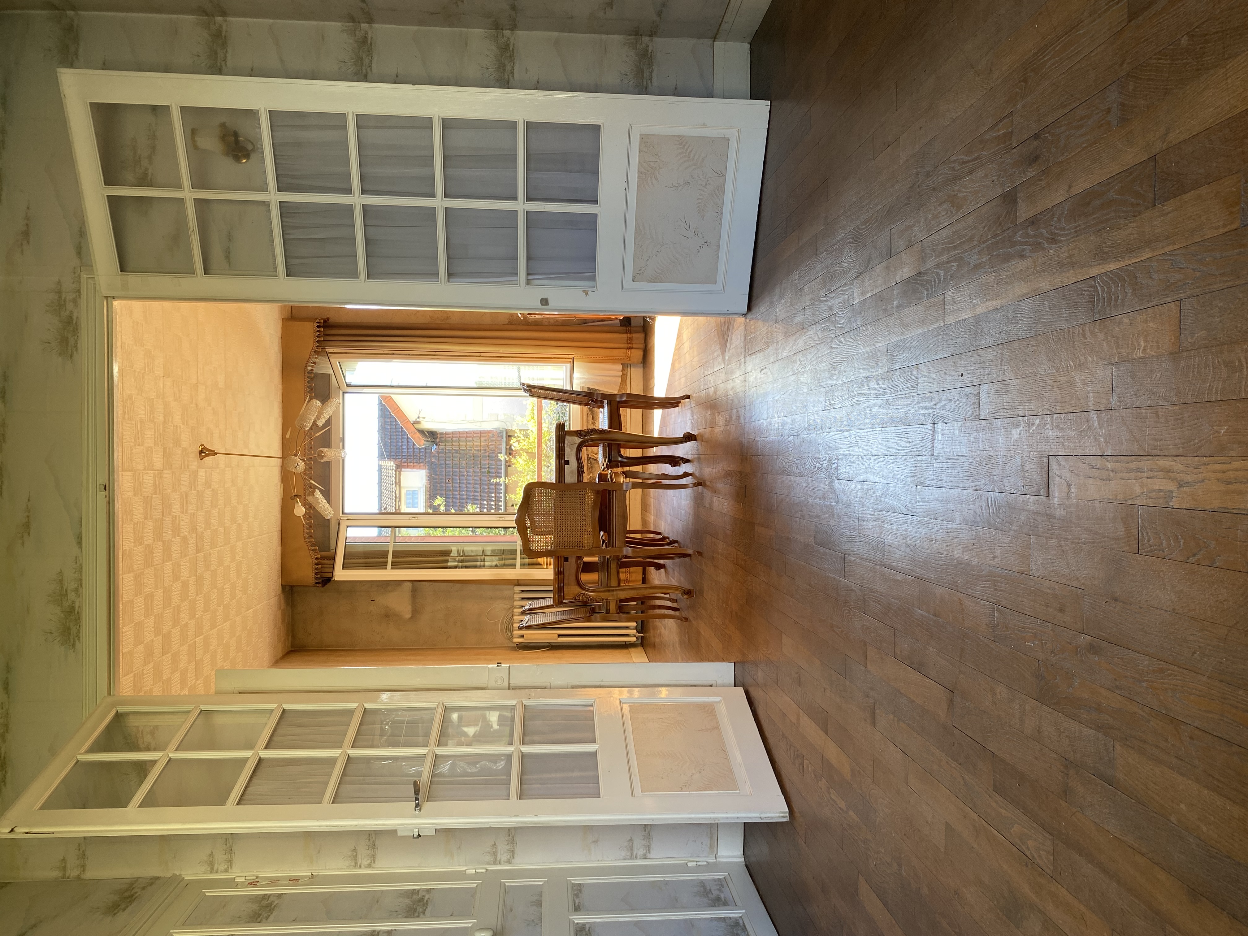 EXCLUSIVITE  Maison au calme sur sous-sol 4 pièces A rénover sur 319m² limite SAINT PRIX — Saint Leu La Forêt
