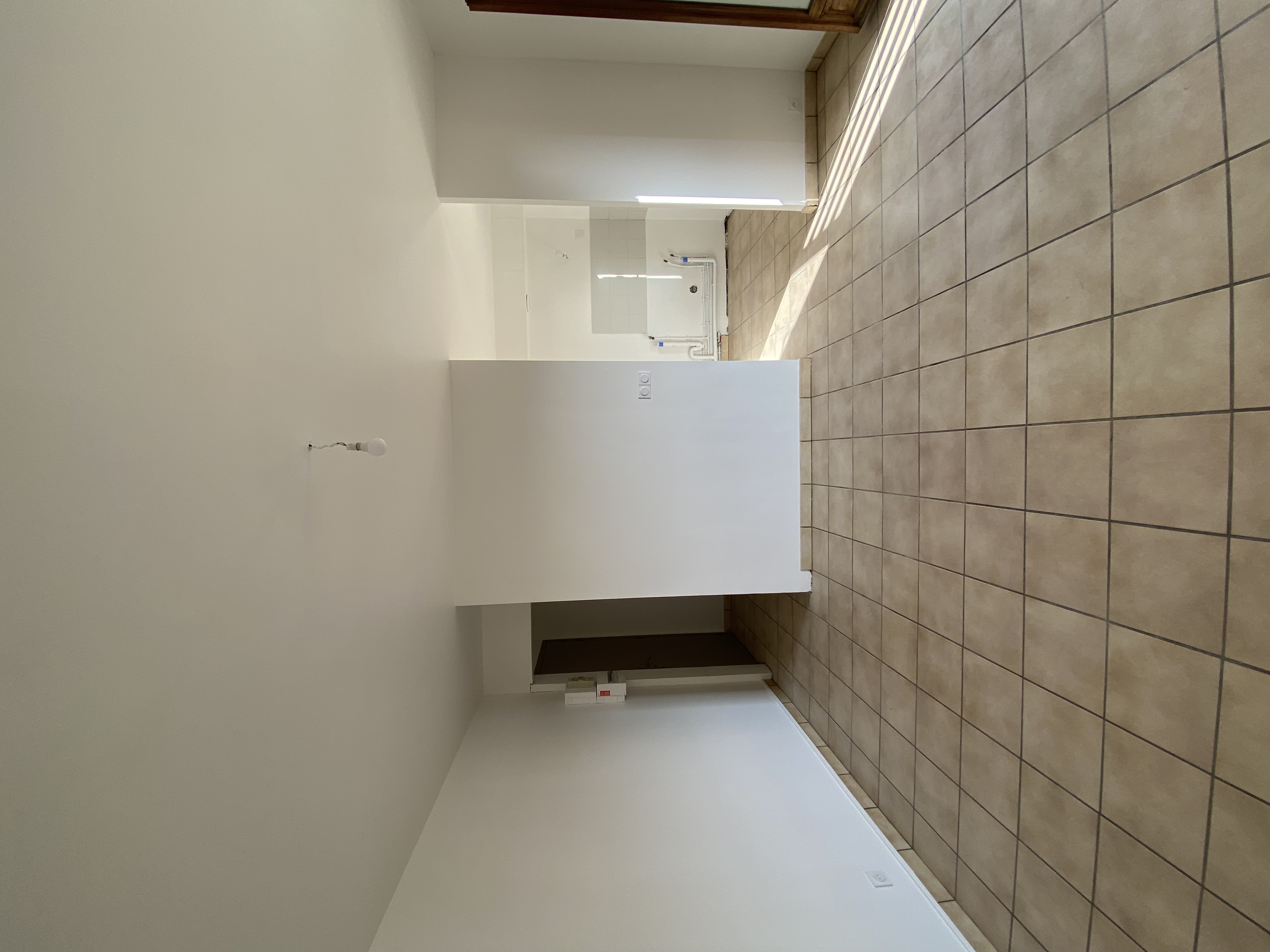 EXCLUSIVITE AUVERS-SUR-OISE Studio au calme 26m² proche commerces — Auvers-sur-Oise