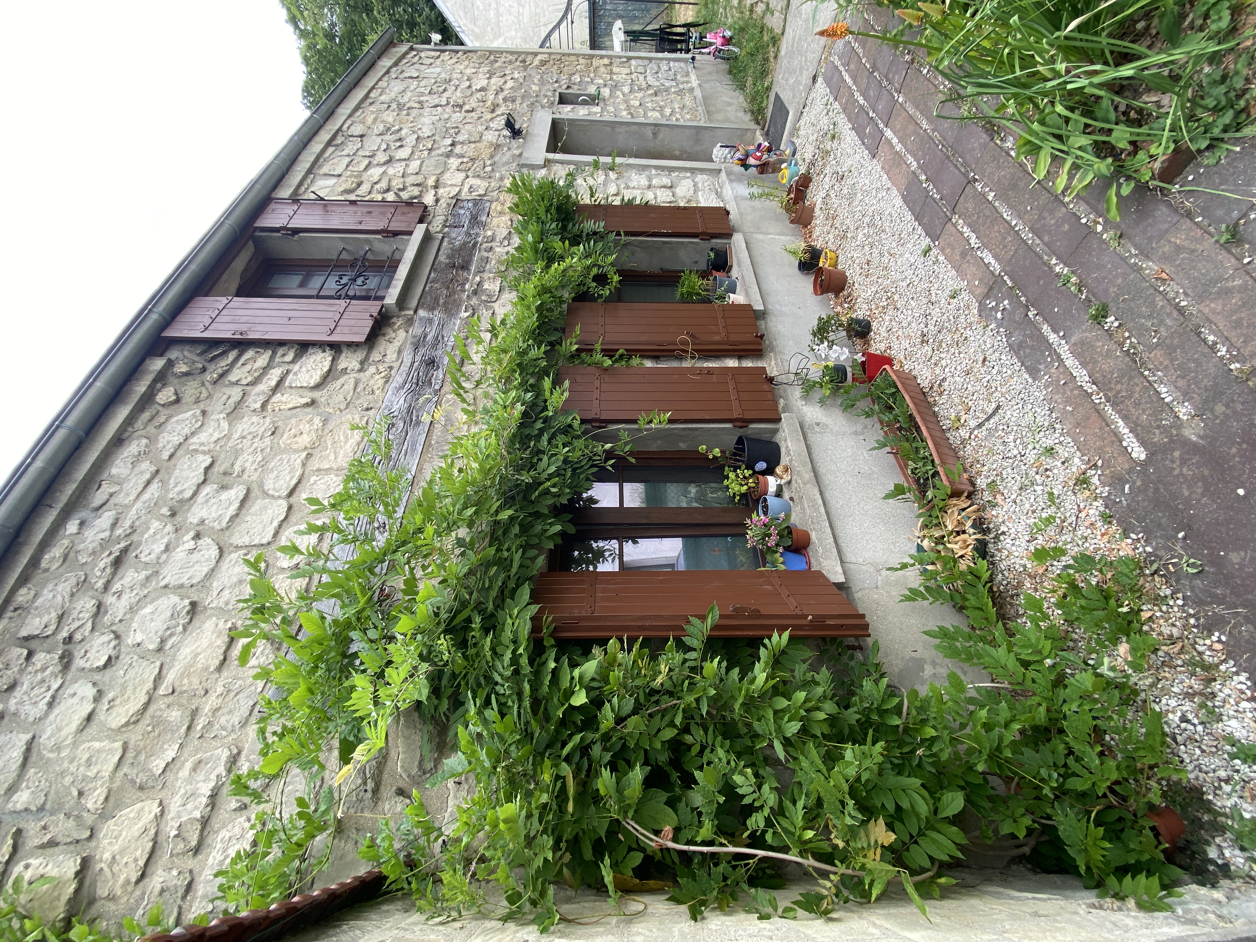 EXCLUSIVITE MERY SUR OISE MAISON EN PIERRE CENTRE VILLE TERRAIN 119M² — Méry-sur-Oise Val-d'Oise