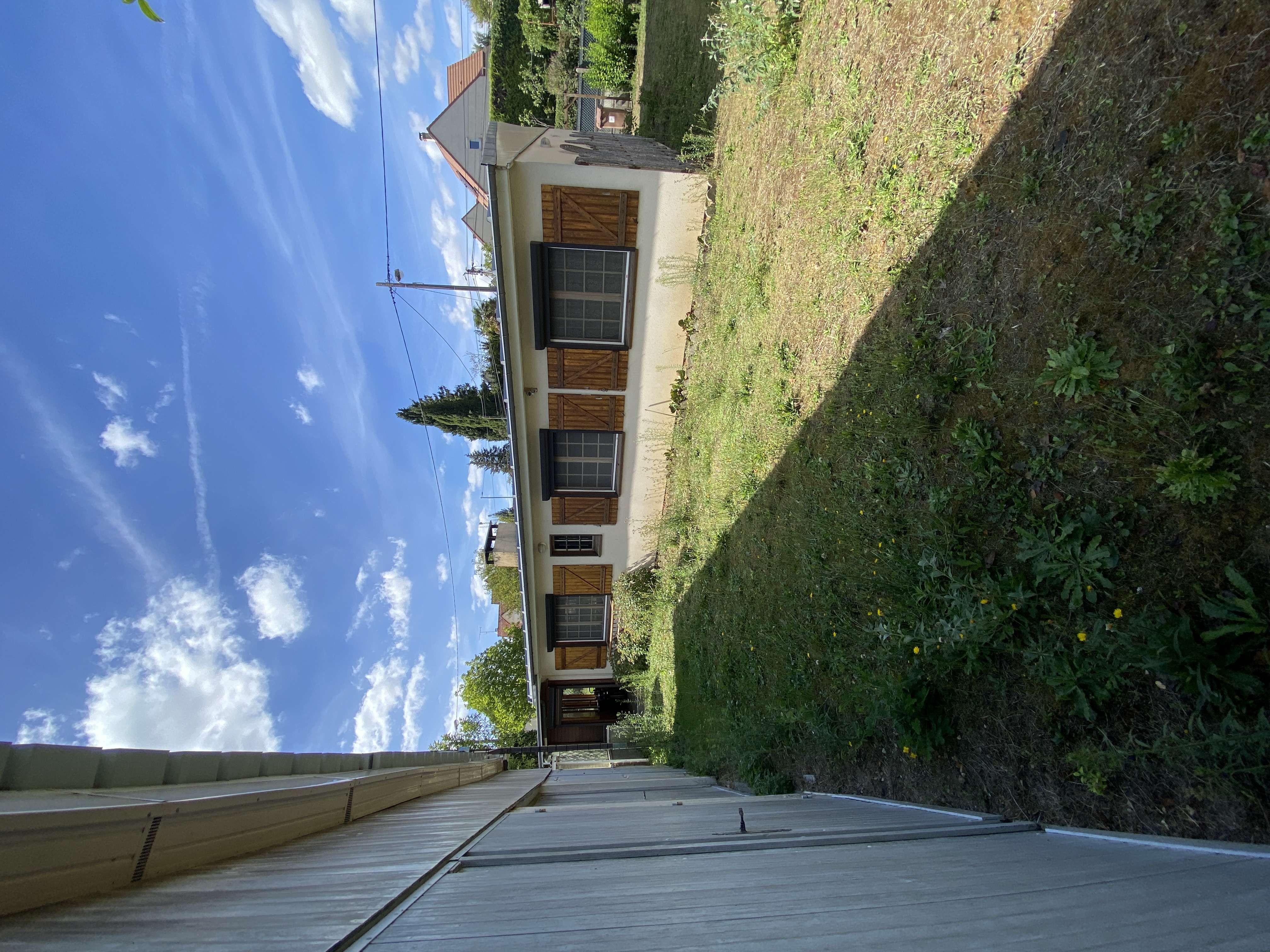 Méry-sur-Oise – Maison ossature bois sur 730 m² – Garage double indépendant, atelier et véranda — Méry-sur-Oise