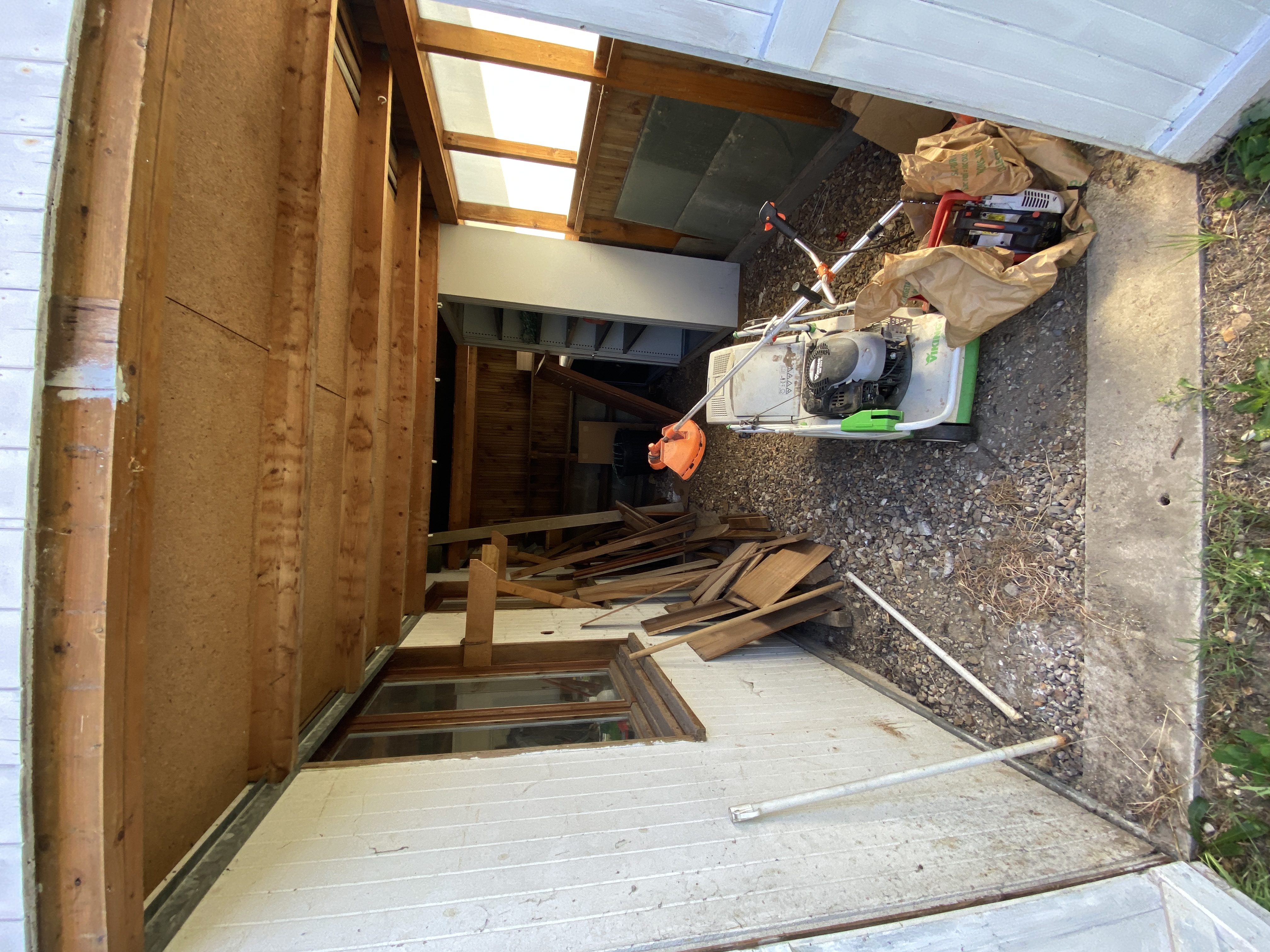 Méry-sur-Oise – Maison ossature bois sur 730 m² – Garage double indépendant, atelier et véranda — Méry-sur-Oise